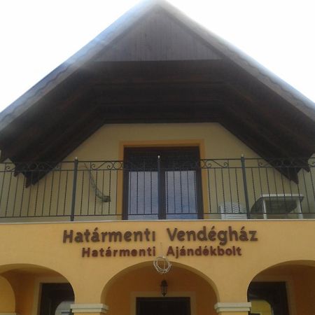 Hatarmenti Vendeghaz Zsira Екстериор снимка